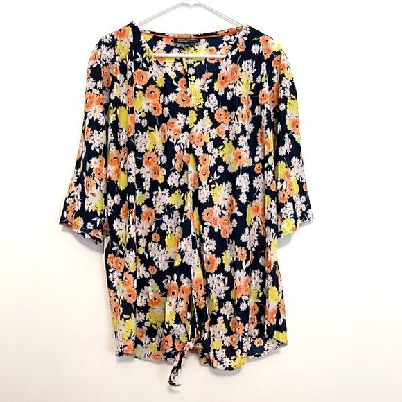 JONES NEW YORK Plus Size Tie Front V-Neck Blouse Navy Blue White Multi Floral 2X - Picture 2 of 13